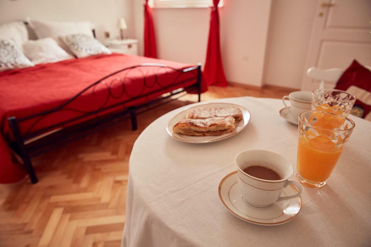 Apartment Vintage Kaštela Eksteriør billede