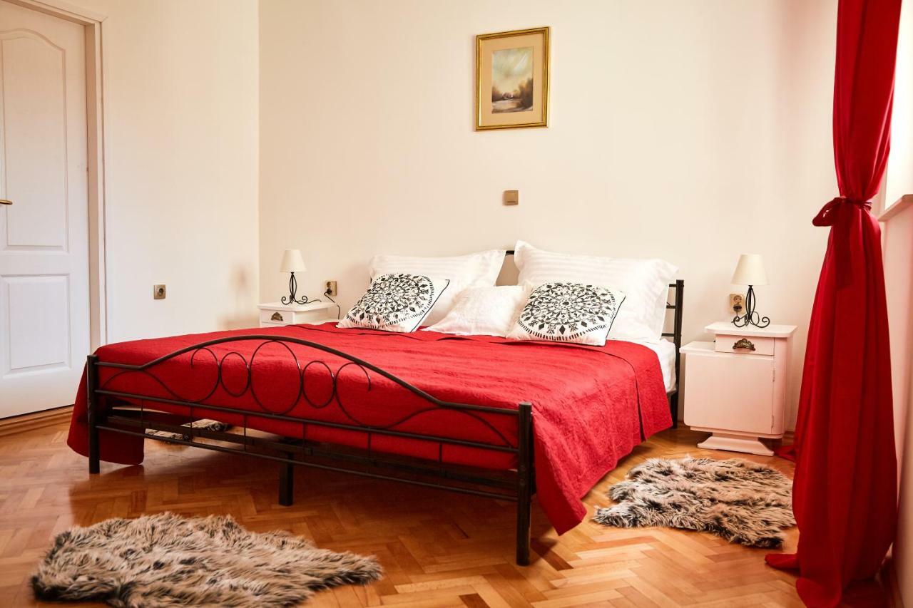 Apartment Vintage Kaštela Eksteriør billede